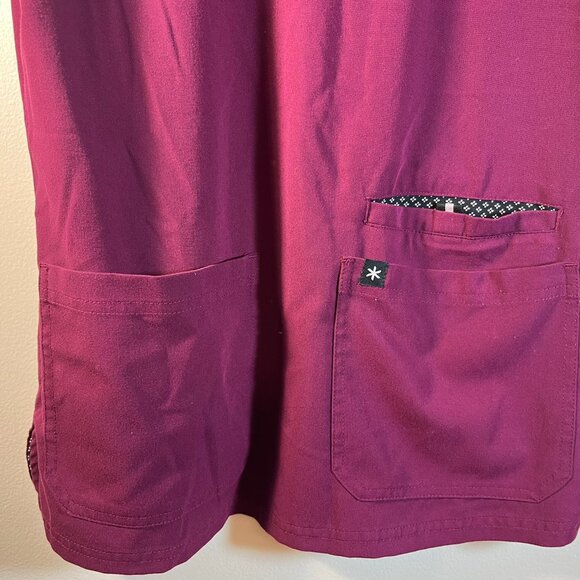 Beyond Scrubs Women's XSmall Maroon Tunic Scrubs - Picture 4 of 5